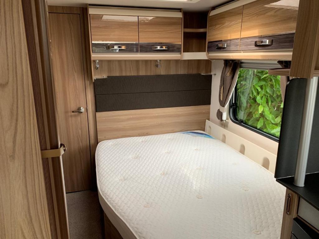 威克 Highland Caravan酒店 外观 照片